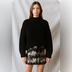 Solemio Black and Silver Sequin mini Skirt holiday piece New Years